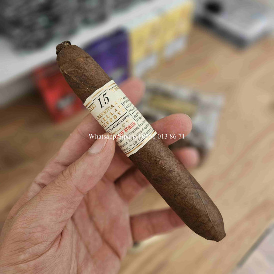 Gurkha Cellar Reserve 15 Year Solara Hedonism Grand Rothschild 1 Adet Puro