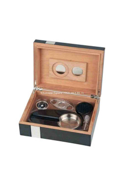 Passatore Karbon Sedir Humidor Puro Seti Siyah 20's