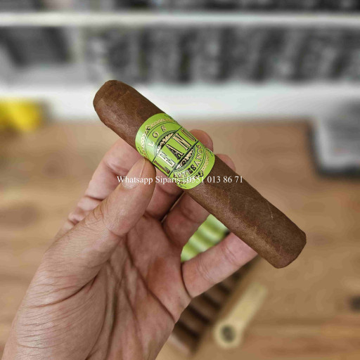 Eleanor No8 Petit Edmundo 1 Adet Puro