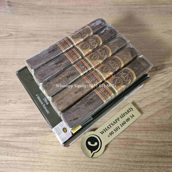 Oliva – Serie V Melanio Robusto 5'li Puro Paket