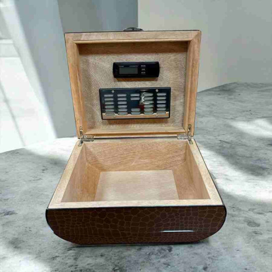 Lubinski İtaly Oval Humidor Puro Kutusu Croco Kahve 60's