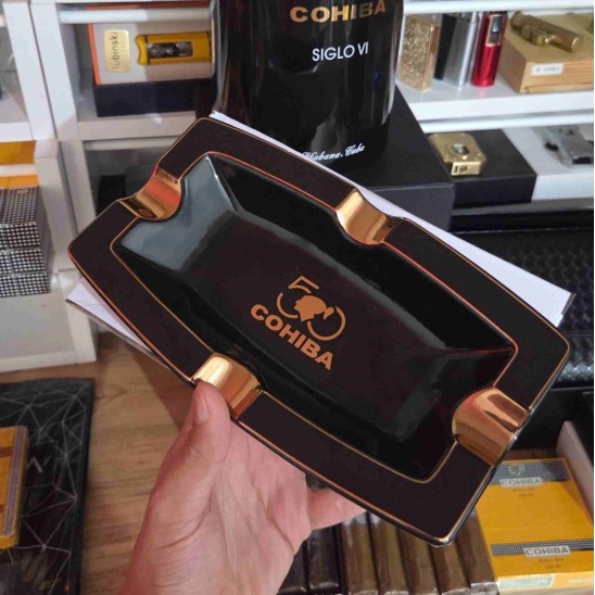 Cohiba 50. Yıl Siyah-Gold Porselen Dörtlü Puro Küllüğü
