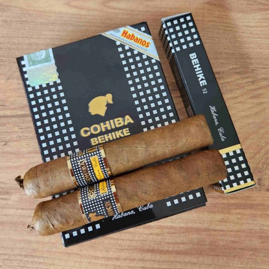 Cohiba Behike (52) 4's Cohiba Behike (52) 4's