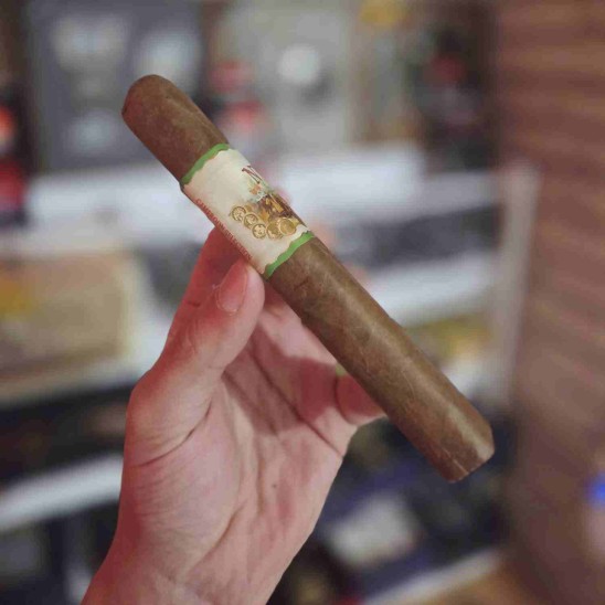 AJ Fernandez New World Cameroon Gordo 4'lü Puro Paket