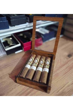 La Galera Connecticut Pilones 4'lü Puro Seti