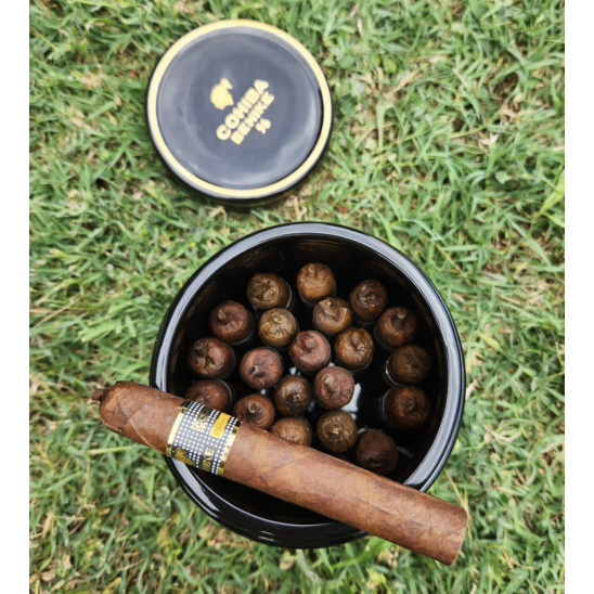 Cohiba Behike BHK 56 - Seramik Kavanoz - 25 Puro Dahil